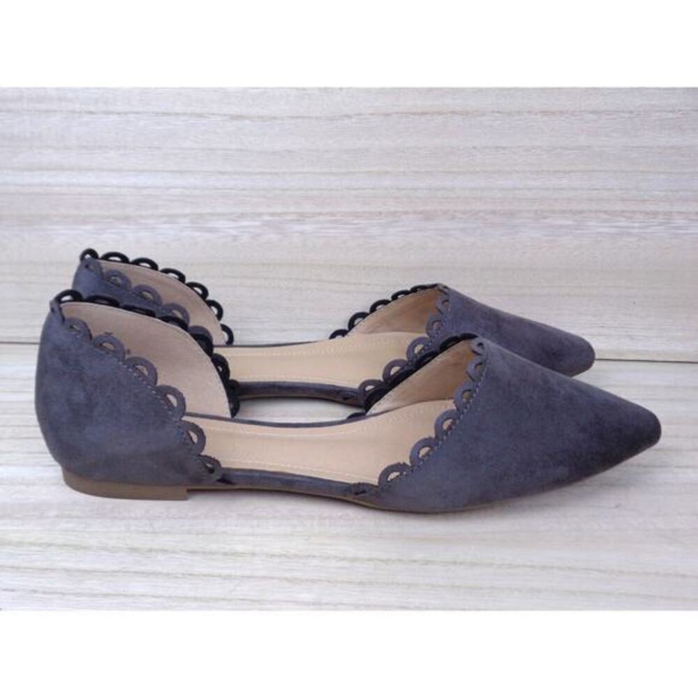 Journee Collection Jezlin Gray Faux Suede Scalloped Slip On Shoes Womens Size 9